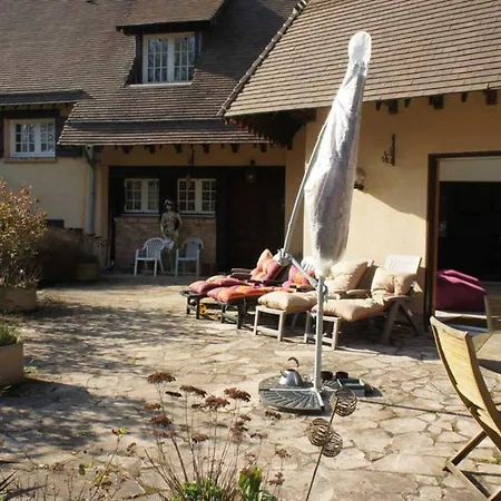 De 5 Avec Piscine Interieure Sauna Et Terrasse A Renneville * Renneville (Eure)