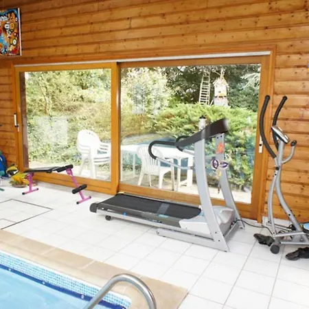 De 5 Avec Piscine Interieure Sauna Et Terrasse A Renneville *